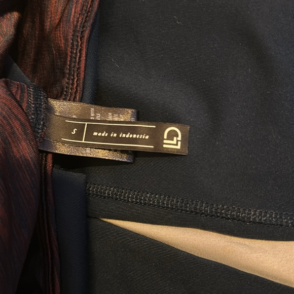 Women’s Leggings - Picture 4 of 4